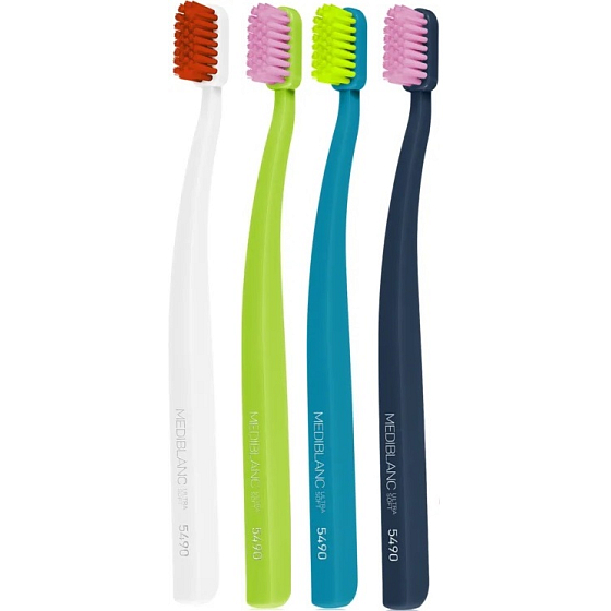 Mediblanc Ultra Soft zubní kartáček 5490 vláken ultra jemný 1 kus různé barvy