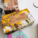 English Soap Med & Heřmánek přírodní parfémované toaletní mýdlo s bambuckým máslem 190 g