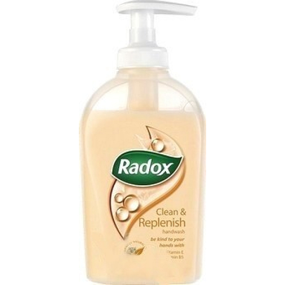 Radox Clean Replenish tekuté mýdlo dávkovač 300 ml