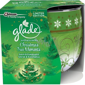 Glade Christmas Tree Moments vonná svíčka ve skle doba hoření až 30 hodin 120 g Glade Christmas Tree Moments vonná svíčka ve skle doba hoření až 30 hodin 120 g
