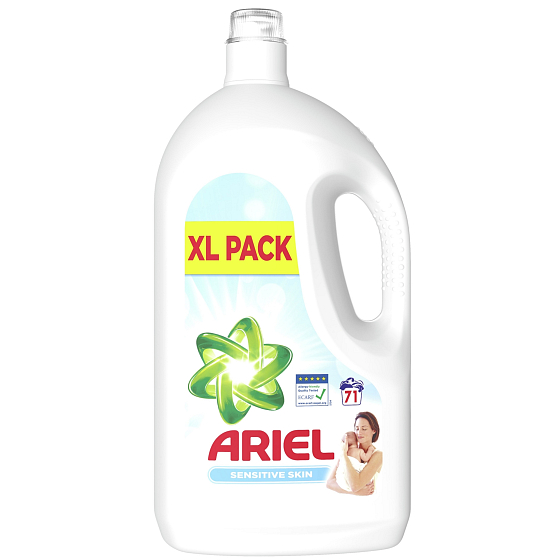 Ariel Sensitive Skin tekutý prací gel 71 dávek 3,905 l