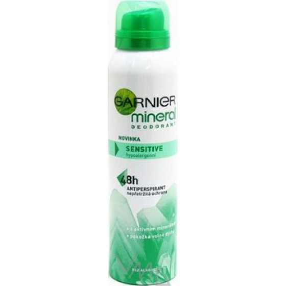 Garnier Mineral Sensitive deodorant sprej pro ženy 150 ml