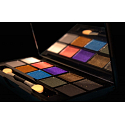 Be Chic! Color Smokey Eyes paleta 10 očních stínů
