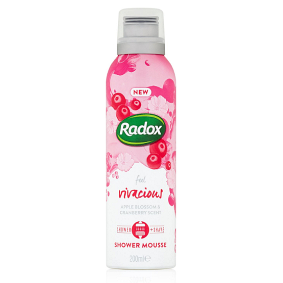 Radox Feel Vivacious Květ jabloně & Brusinka probouzející sprchová i holicí pěna, intenzivní hydratace, dlouhotrvající aroma 200 ml