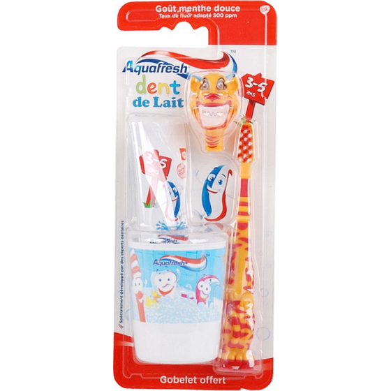Aquafresh Dent de Lait zubní pasta 50 ml + kartáček + kelímek, oranžový set pro děti