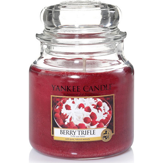 Yankee Candle Berry Trifle - Ovocný dezert s vanilkovým krémem vonná svíčka Classic střední sklo 411 g