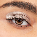 Essence Luminous Eye Tint tekuté oční stíny 03 Shimmering Taupe 6 ml