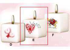 Lima Valentýnská svíčka 1 srdíčko svíčka s obtiskem bílá krychle 45 x 45 mm 1 kus