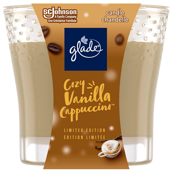 Glade Maxi Cosy Vanilla Cappuccino s vůní vanilky a čerstvě mleté kávy vonná velká svíčka ve skle, doba hoření až 52 hodin 224 g