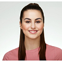 Essence Pinkandproud Wonderful Baked Blushlighter zapečená tvářenka a rozjasňovač 13 g