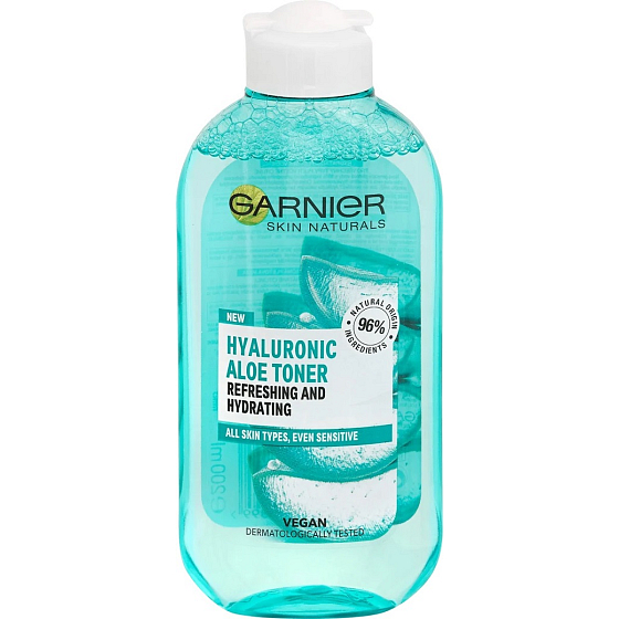 Garnier Skin Naturals Hyaluronic Aloe Toner tonik nawilżający do wszystkich typów skóry 200 ml