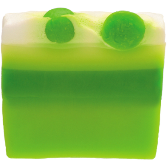 Bomb Cosmetics Jarní fantazie - Springtime Fantasy Přírodní glycerinové mýdlo 100 g