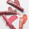Essence Baby Got Blush tęczowa róż 20 Blushin Berry 10 ml
