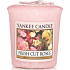 Yankee Candle Fresh Cut Roses - Świeca zapachowa woskowa 49 g