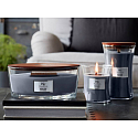 WoodWick Indigo Suede - Modrý semiš vonná svíčka s dřevěným širokým knotem a víčkem sklo loď 453 g