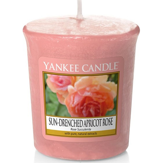 Yankee Candle Sun Drenched Apricot Rose - Vyšisovaná meruňková růže vonná svíčka votivní 49 g