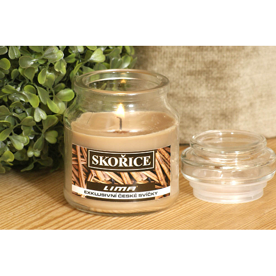 Lima Aroma Dreams Cynamonowa świeca aromatyczna w słoiczku z wieczkiem 120 g