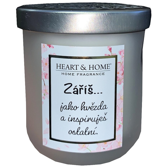 Heart & Home Svěží prádlo sójová vonná svíčka s nápisem Záříš 110 g