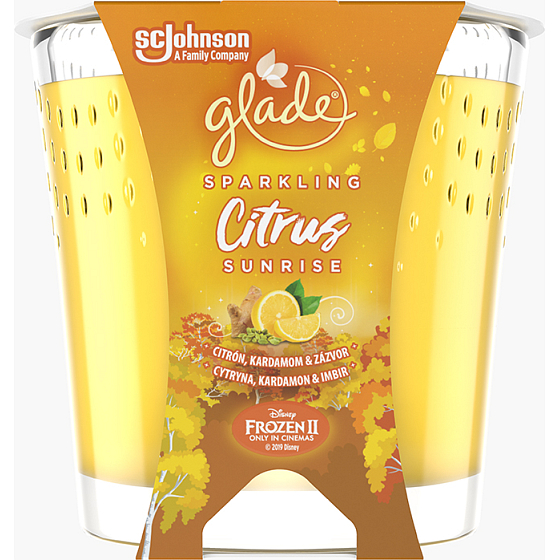 Glade Sparkling Citrus Sunrise s vůní citronu, kardamomu a zázvoru vonná svíčka ve skle, doba hoření až 32 hodin 129 g