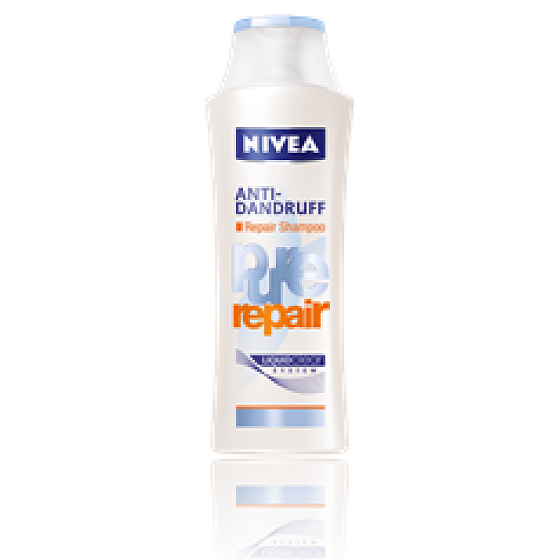 Nivea Pure Repair proti lupům regenuje a vyživuje šampon na vlasy 250 ml