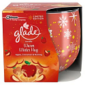 Glade Warm Winter Hug Apple, Cinnamon & Nutmeg vonná svíčka ve skle doba hoření až 30 hodin 120 g