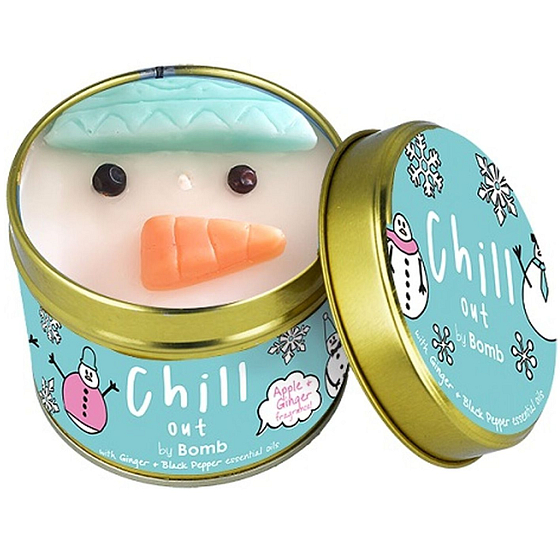 Bomb Cosmetics Chill Out Scent Stories vonná přírodní, ručně vyrobena svíčka v plechové dóze hoří až 35 hodin