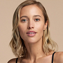 Catrice Nude Drop hydratační make-up s texturou séra 040N 30 ml