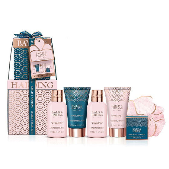 Baylis & Harding Jojoba, vanilka a mandlový olej mycí gel 100 ml + sprchový krém 100 ml + tělové mléko 50 ml + krém na ruce 50 ml + sůl do koupele 25 g + mycí houba, kosmetická sada pro ženy