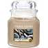 Yankee Candle Seaside Woods - Přímořské dřeva vonná svíčka Classic střední sklo 411 g