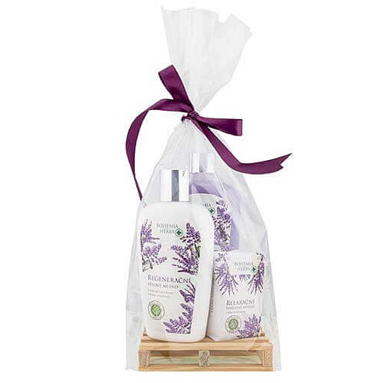 Bohemia Gifts Botanica Lawenda płynne mydło 300 ml + mleczko do ciała 250 ml + mydło stałe 100 g, drewniana paleta kosmetyczna zestaw