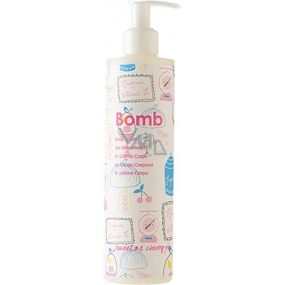 Bomb Cosmetics Słodki/a jak ciasto brzoskwiniowe mleko do ciała z dozownikiem 300 ml