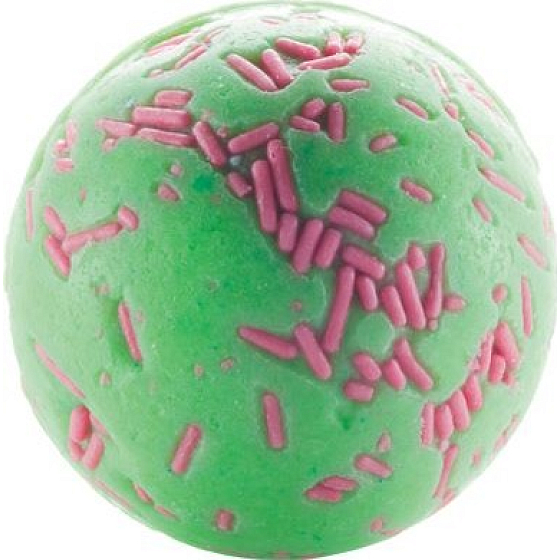 Bomb Cosmetics Jablko a višně - Apple Cherry Choo Kulička do koupele 30 g