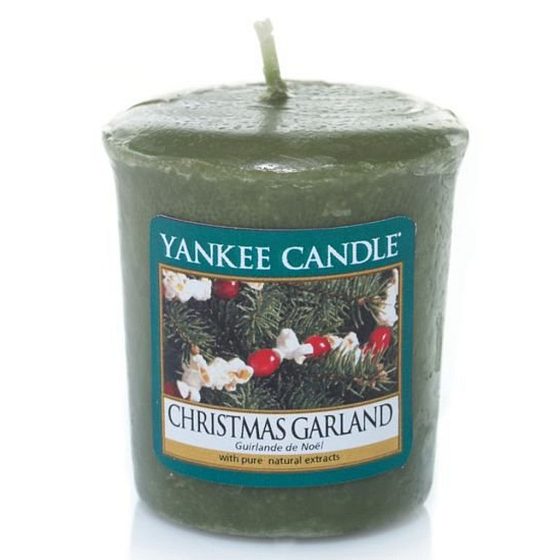 Yankee Candle Christmas Garland - Vánoční věnec vonná svíčka votivní 49 g