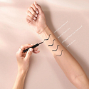 Catrice Eyeliner Wodoodporny tusz do oczu Stay in Black 010 1,7 ml