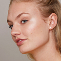 Essence Highlight Drops Liquid Illuminator tekutý rozjasňovač 10 Silver Lining 15 ml