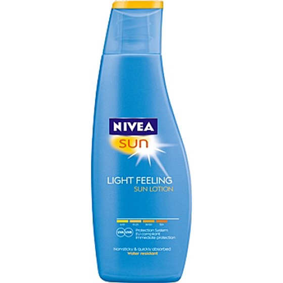 Nivea Sun Light Feeling OF20 lehké pečující mléko na opalování 200 ml