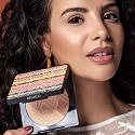 Artdeco All Seasons Bronzing Powder trojbarevný bronzer na celoroční využití Summer It-Piece 20 g