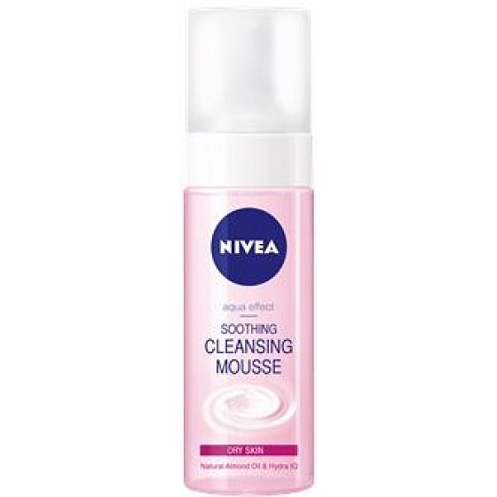 Nivea Aqua Effect Zklidňující čisticí pleťová pěna suchá a citlivá pleť 150 ml