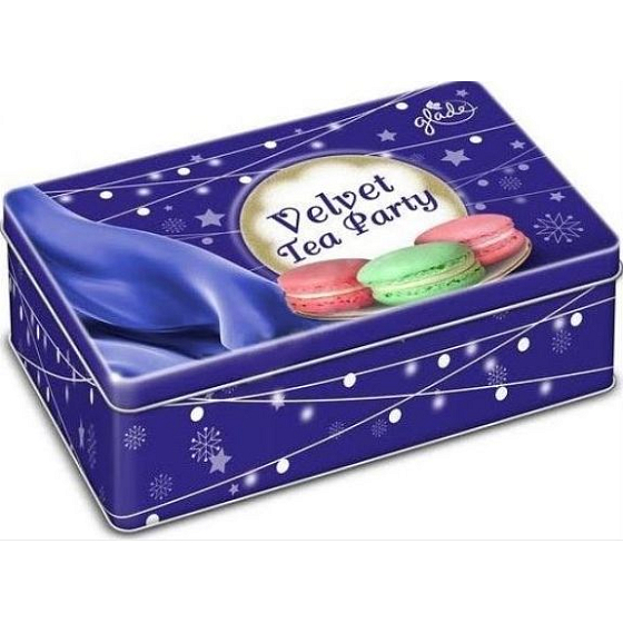 Glade Velvet Tea Party Air & Fabrics osvěžovač vzduchu sprej 275 ml + vonná svíčka ve skle doba hoření až 30 hodin 120 g, dárková sada
