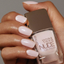 Catrice More Than Nude lak na nehty 17 Meet Me At The BARre 10,5 ml