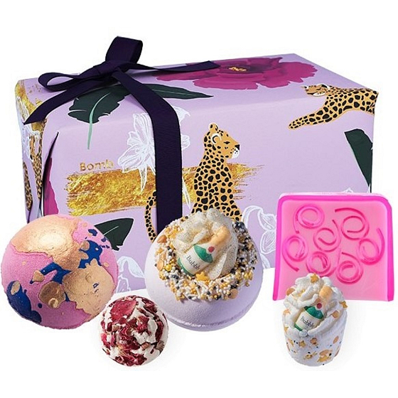 Bomb Cosmetics Wild at Heart musujące kule do kąpieli 2 x 160 g + mydło glicerynowe 100 g + kulka masłowa 30 g + szpalcik do kąpieli 50 g, zestaw kosmetyczny