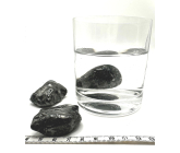 Szungit Tromlowany naturalny kamień, ok. 4 cm 1 szt., kamień życia, aktywator wody