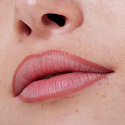 Essence 8H Matte Comfort kredka do ust 04 Rosy Nude 0,3 g