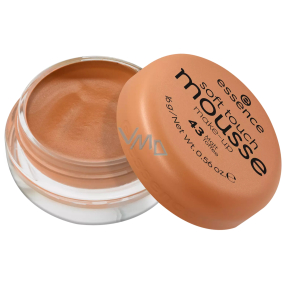 Essence Soft Touch Mousse pěnový make-up 43 Matt Toffee 16 g